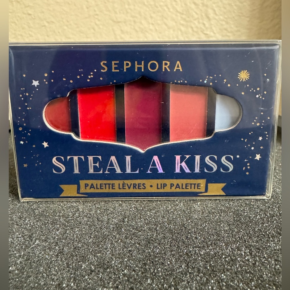 Sephora Lip Palette - Bold Red and Pink Shades